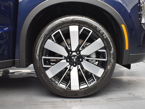 New 2026 Mitsubishi Outlander SE image 5