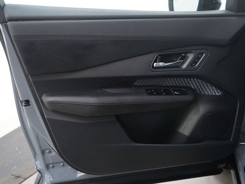 Used 2024 Nissan Ariya ENGAGE+ e-4ORCE image 21