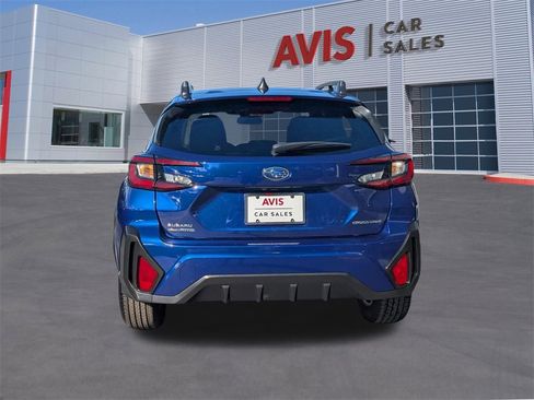 Used 2024 Subaru Crosstrek 2.0i Premium image 9