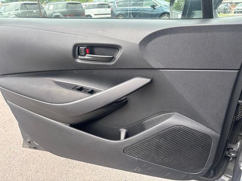 Used 2024 Toyota Corolla LE FWD image 19