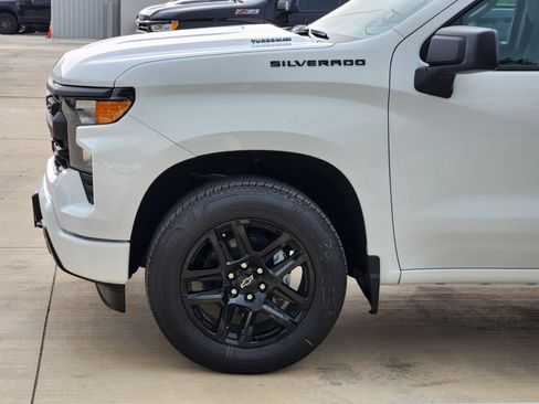 New 2026 Chevrolet Silverado 1500 Custom w/ LPO, Dark Essentials Package RWD image 10