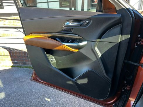 Used 2019 Cadillac XT4 Sport image 29