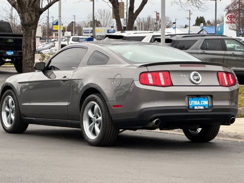 Used 2010 Ford Mustang GT image 6