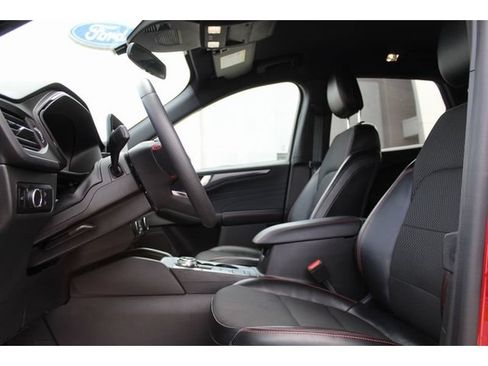 Used 2023 Ford Escape ST-Line w/ Cold Weather Package FWD image 11