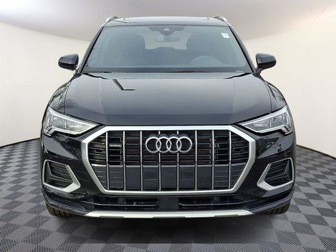 Used 2023 Audi Q3 2.0T Premium image 2