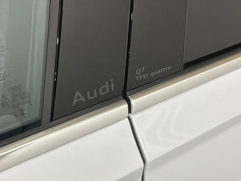 Used 2025 Audi Q7 3.0T Premium Plus w/ Premium Plus Package image 28