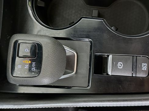 Used 2023 Nissan Rogue SL AWD/4WD image 19