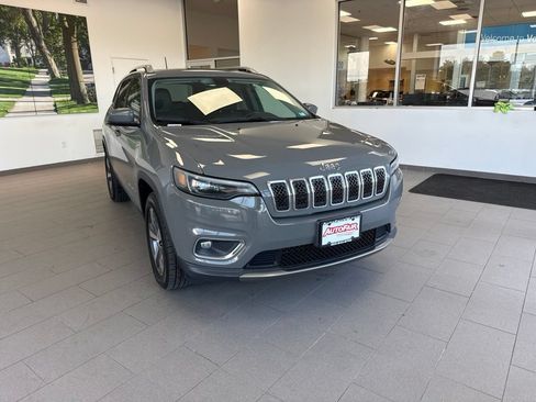 Used 2020 Jeep Cherokee Limited AWD/4WD image 1