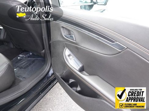 Used 2019 Chevrolet Impala LT FWD image 27