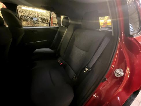 Used 2024 Toyota Corolla Cross LE image 15