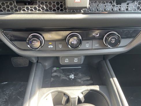 New 2026 Honda HR-V LX image 20