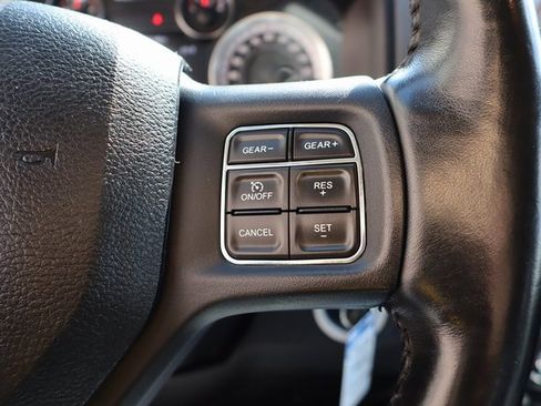 Used 2018 RAM 1500 Big Horn image 15