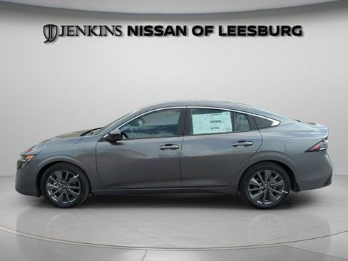 New 2026 Nissan Sentra SL w/ Floor Mat Package FWD image 7