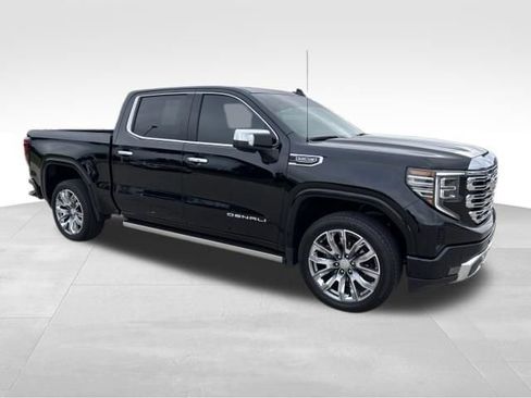Certified 2024 GMC Sierra 1500 Denali w/ Denali Reserve Package AWD/4WD image 8
