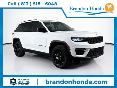 Used 2023 Jeep Grand Cherokee Limited w/ Black Appearance Package RWD image 1