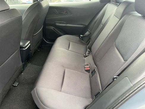 Used 2025 Toyota Prius LE image 22