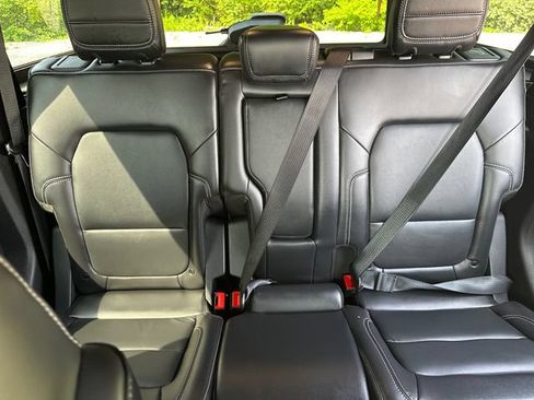 Used 2025 Ford Bronco Outer Banks AWD/4WD image 36