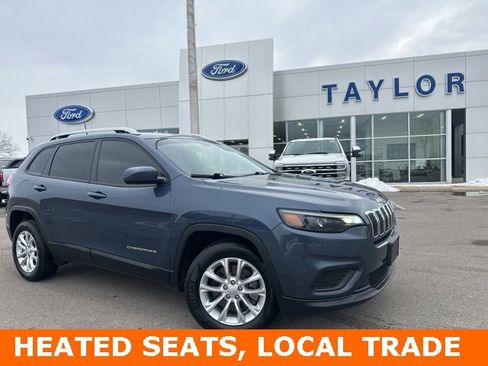 Used 2020 Jeep Cherokee Latitude w/ Cold Weather Group image 1