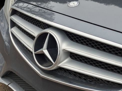 Used 2014 Mercedes-Benz E 350 Sedan image 10