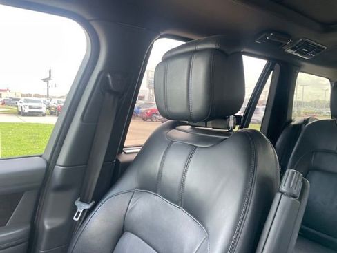 Used 2019 Land Rover Range Rover Long Wheelbase Autobiography image 8