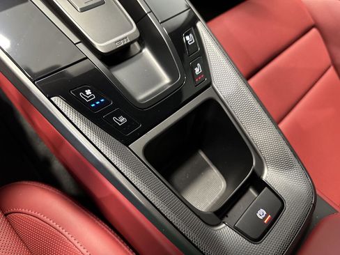 Certified 2022 Porsche 911 Carrera image 28