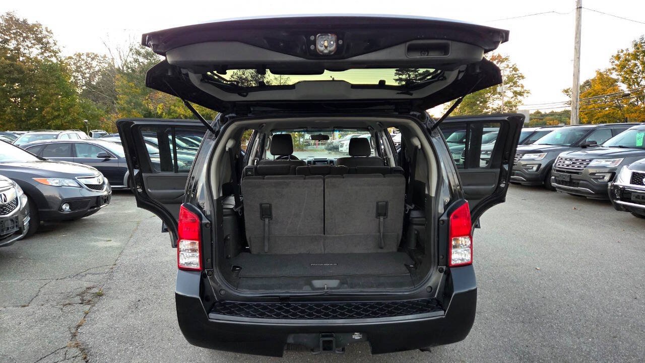 Used 2011 Nissan Pathfinder S AWD/4WD image 39