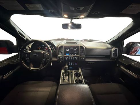 Used 2018 Ford F150 XLT w/ Equipment Group 302A Luxury AWD/4WD image 16