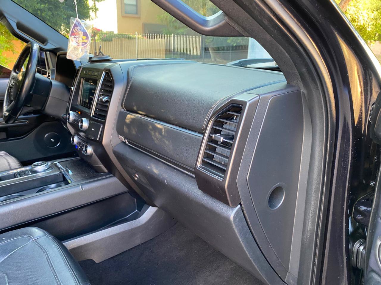 Used 2019 Ford Expedition Max Limited RWD image 63