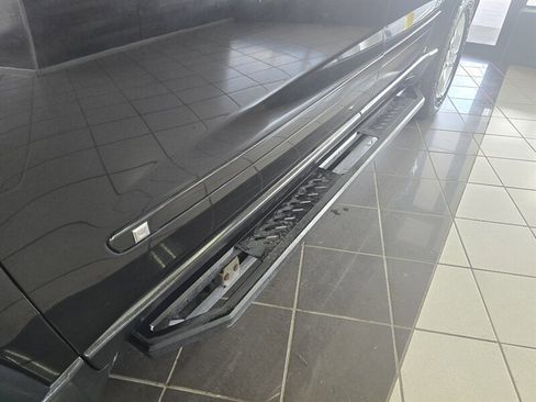 Used 2009 GMC Acadia SLT image 27