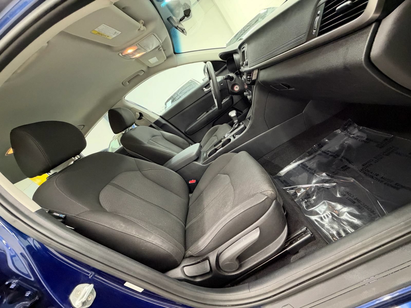 Used 2017 Kia Optima LX FWD image 23