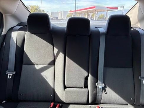Used 2020 Nissan Sentra SV FWD image 21