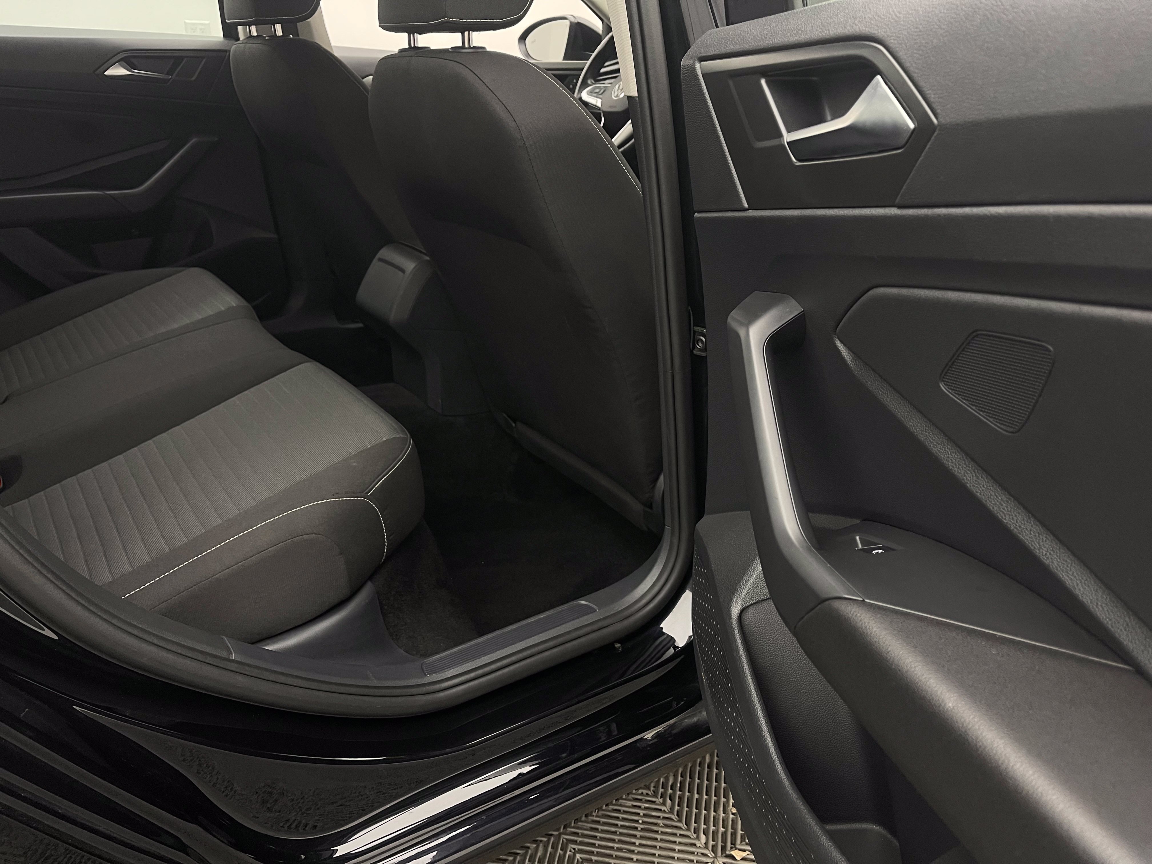Used 2024 Volkswagen Jetta S FWD image 31