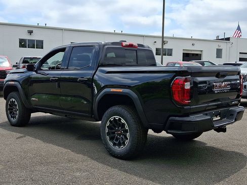 New 2026 GMC Canyon AT4 AWD/4WD image 3