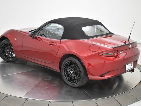 New 2026 MAZDA MX-5 Miata Club RWD image 8