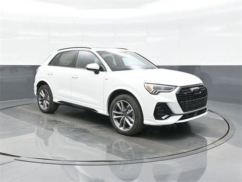 New 2025 Audi Q3 2.0T Premium image 1