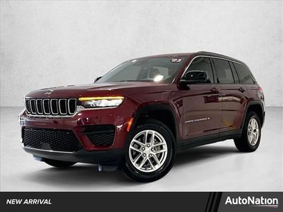 Used 2023 Jeep Grand Cherokee Laredo