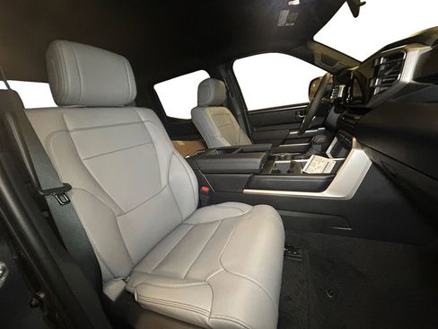 New 2026 Toyota Tundra SR5 AWD/4WD image 15