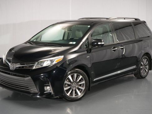 Used 2019 Toyota Sienna Limited Premium w/ Protection Package AWD/4WD image 1