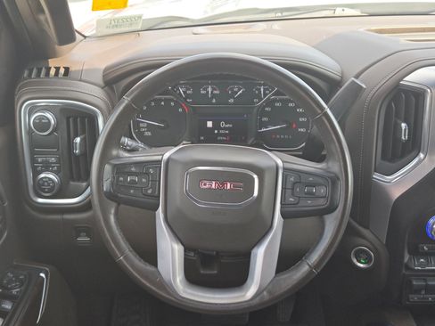 Used 2021 GMC Sierra 1500 SLT RWD image 15