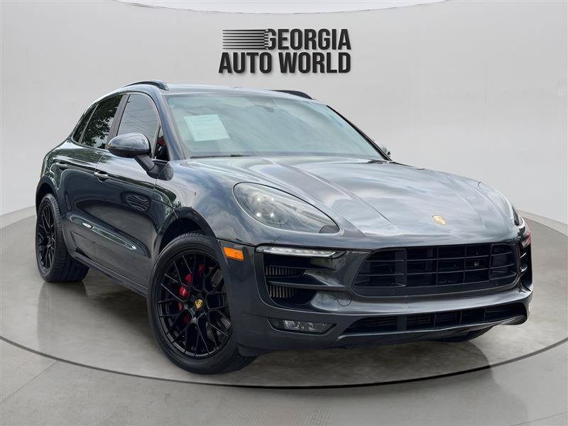 Used 2018 Porsche Macan GTS AWD/4WD image 2