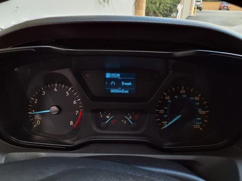 Used 2018 Ford Transit 150 XL image 13