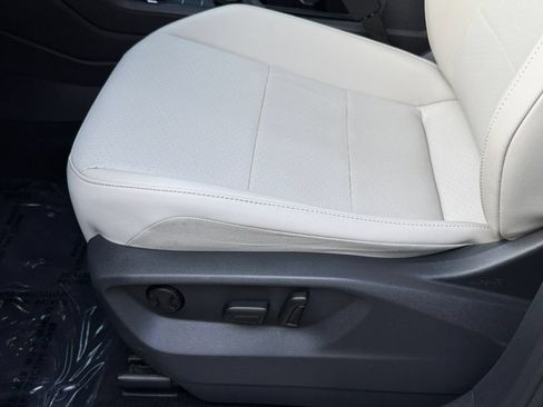 Used 2019 Volkswagen Tiguan SEL Premium R-Line w/ 3rd Row Seat Package AWD/4WD image 18