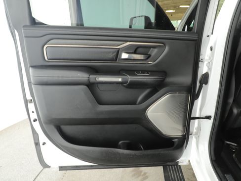 Used 2020 RAM 1500 Limited AWD/4WD image 8