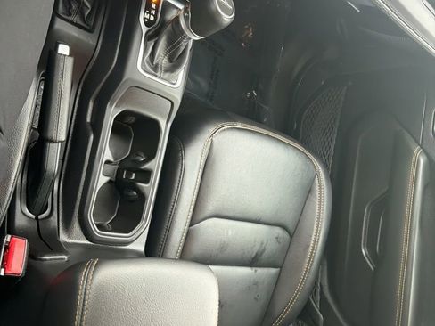 Used 2024 Jeep Gladiator Sport w/ Premium Package image 25