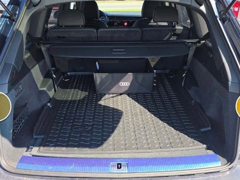 Used 2025 Audi Q7 3.0T Premium Plus image 7