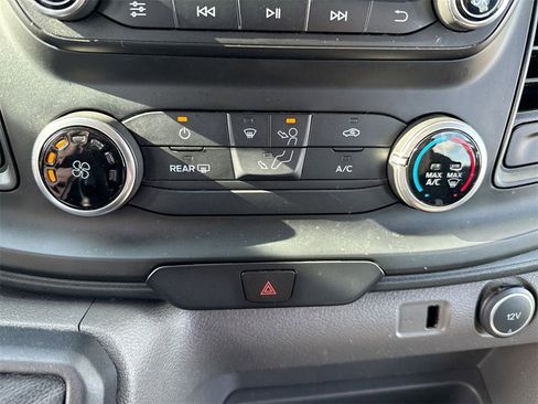 Used 2021 Ford Transit 350 XLT image 18