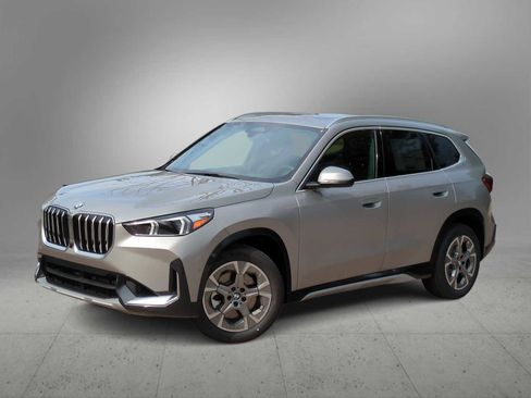 Used 2026 BMW X1 xDrive28i image 1