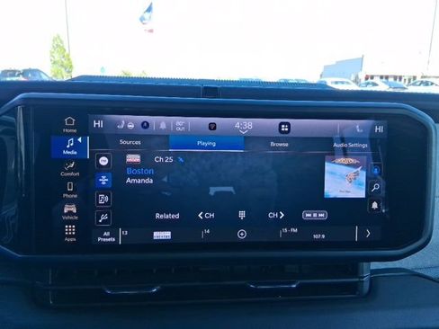 Used 2025 Jeep Wrangler Unlimited Sahara w/ Safety Group image 26