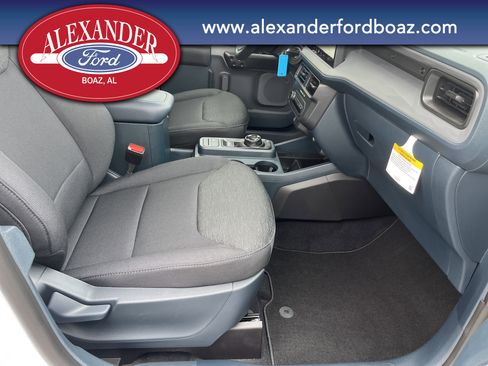 New 2025 Ford Maverick XL image 14