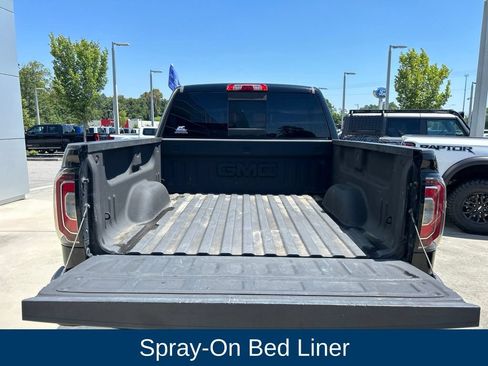 Used 2018 GMC Sierra 1500 SLT AWD/4WD image 10